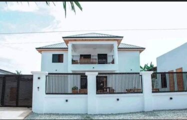 FULLY FURNISHED 7 BEDROOM HOUSE WITH SWIMMING POOL